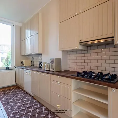 Tatil Evi Belle Epoque Violette Near And Sea Oostende