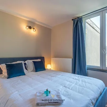 Belle Epoque Violette Near And Sea * Oostende