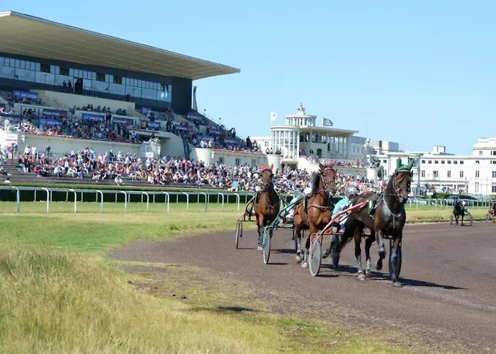 Belle Epoque Violette Near And Sea Vakantiehuis *