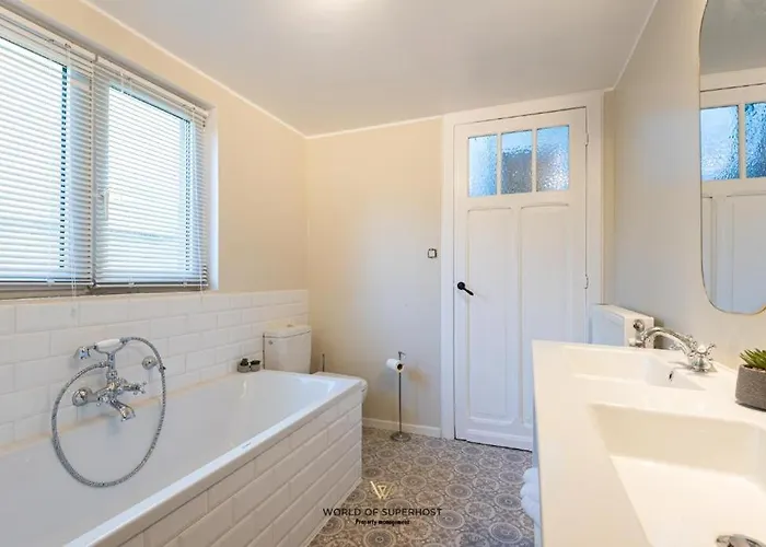 Belle Epoque Violette Near And Sea Vakantiehuis *